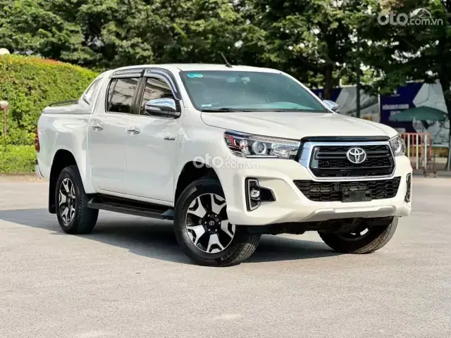 Bình Nhiên Liệu Toyota Hilux 2015 3.0g At