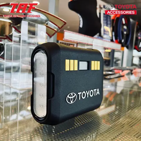 Bơm Lốp Điện Tử Chính Hãng Toyota