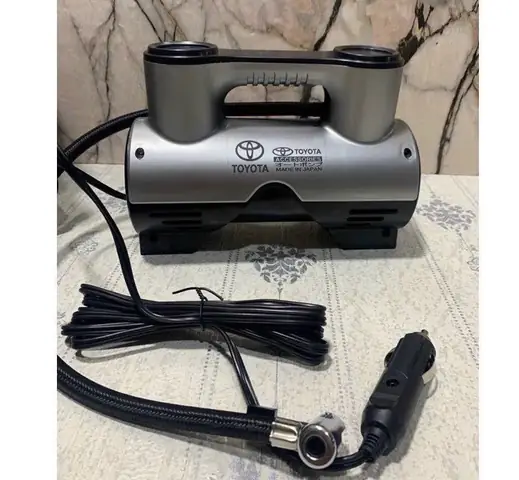 Bơm Lốp Điện Tử Đa Năng Toyota 12v Bơm Lốp Điện Tử Đa Năng Toyota 12v