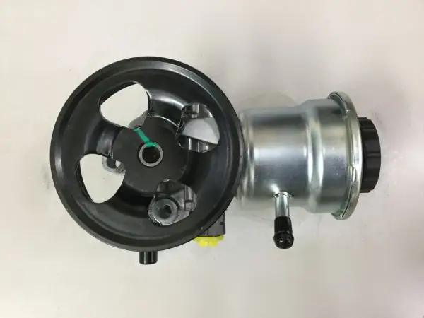 Bơm Trợ Lực Tay Lái Toyota Bơm Trợ Lực Tay Lái Toyota