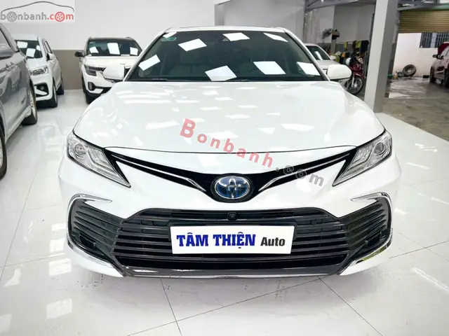 Bóng Đèn Xe Nông Camry 2.5q Toyota