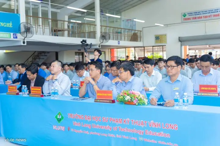 Cac Chugn Chi Ki Thuat Vien Cua Toyota