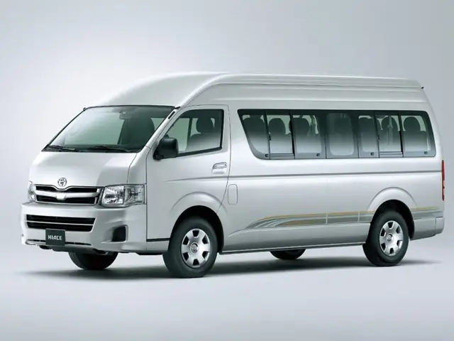 Các Loại Xe 16 Chỗ Toyota