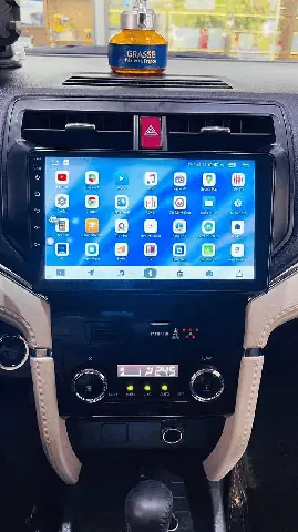 Cách Chia Sẻ Màn Hình Điện Thoại Trên Toyota Rush