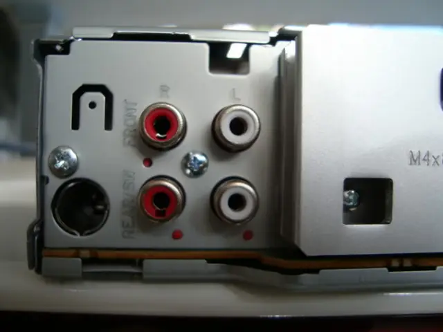 Cach Dau Dau Cd Toyota Ra Loa Sub