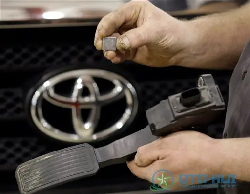 Cách Giải Quyết Khủng Hoảng Của Toyota Cách Giải Quyết Khủng Hoảng Của Toyota