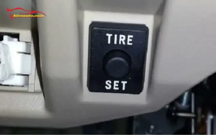 Cách Reset Cảm Biến Áp Suất Lốp Toyota