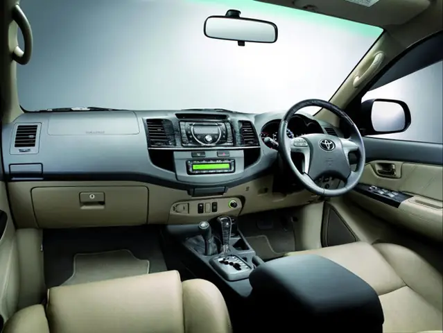 Cảm Giác Lái Toyota Fortuner 2012 Cảm Giác Lái Toyota Fortuner 2012
