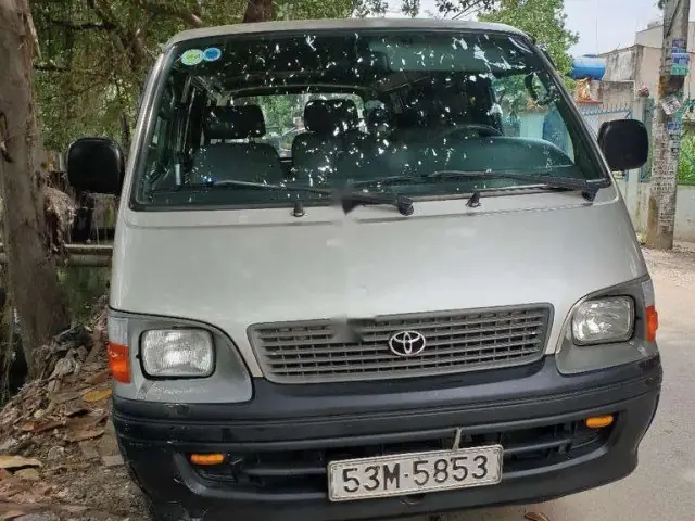 Cần Bán Toyota Hiace Năm 2003
