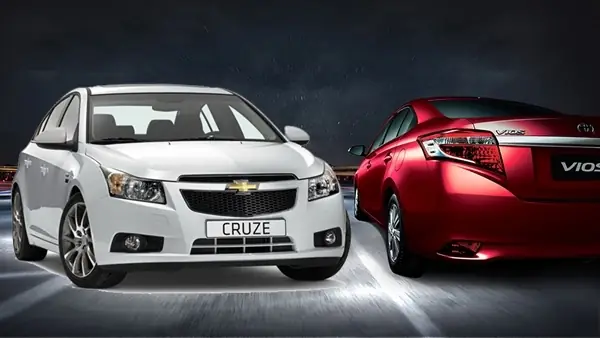Chevrolet Cruze Vs Toyota Corolla Altis