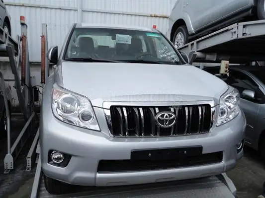 Chi Tiết Xe Toyota Land Cruiser Prado 2013 Chi Tiết Xe Toyota Land Cruiser Prado 2013