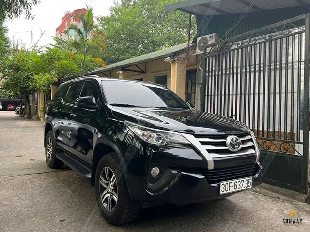 Cho Thuê Xe 7 Chỗ Toyota Fortuner