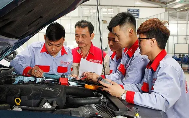 Chương Trình Đào Tạo Kỹ Thuật Toyota T-tep Chương Trình Đào Tạo Kỹ Thuật Toyota T-tep