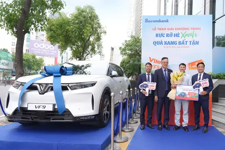 Chương Trình Quay Số Trúng Thưởng Xài Visa Trúng Toyota