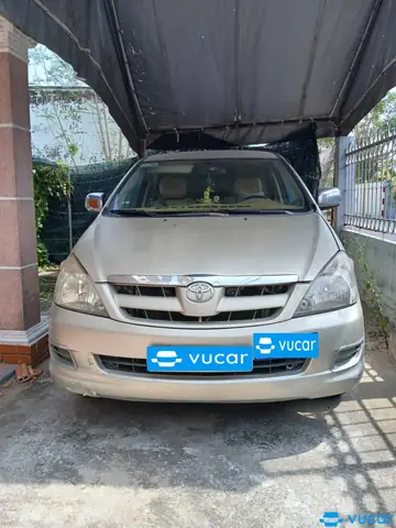 Có Nên Mua Toyota Innova 2005