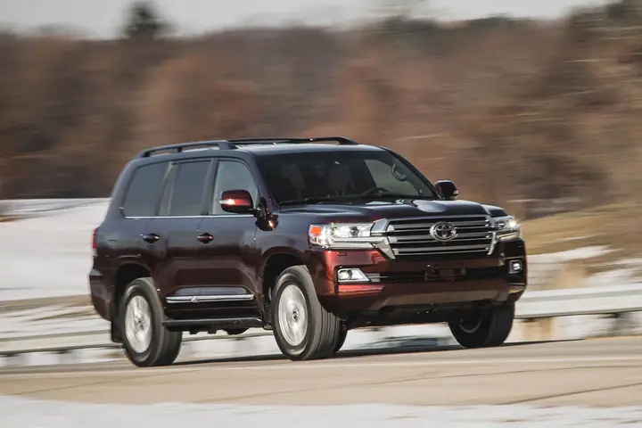 Có Nên Mua Xe Cũ Toyota Land Cruiser 2000