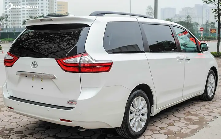 Có Nên Mua Xe Toyota Sienna Cũ