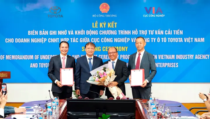 Cô Phiếu Công Ty Toyota Viet Nam Cô Phiếu Công Ty Toyota Viet Nam