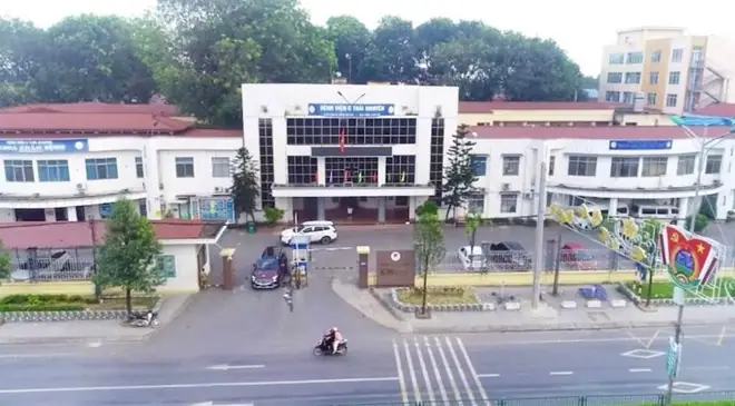 Công Ty Tnhh Toyota Long Biên Có Bao Nhiêu Người