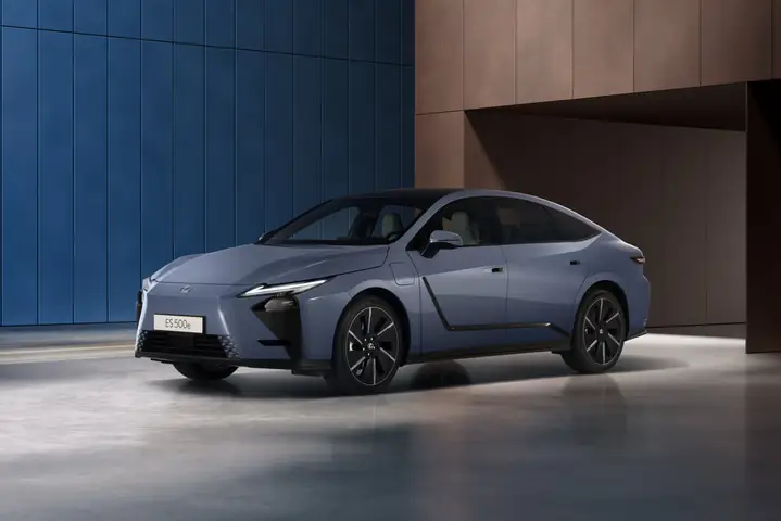 Công Ty Toyota Lexus Trần Hưng Đạo Q1 Tphcm