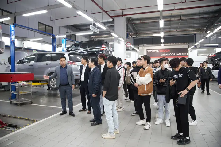 Cong Ty Toyota O Hung Yen