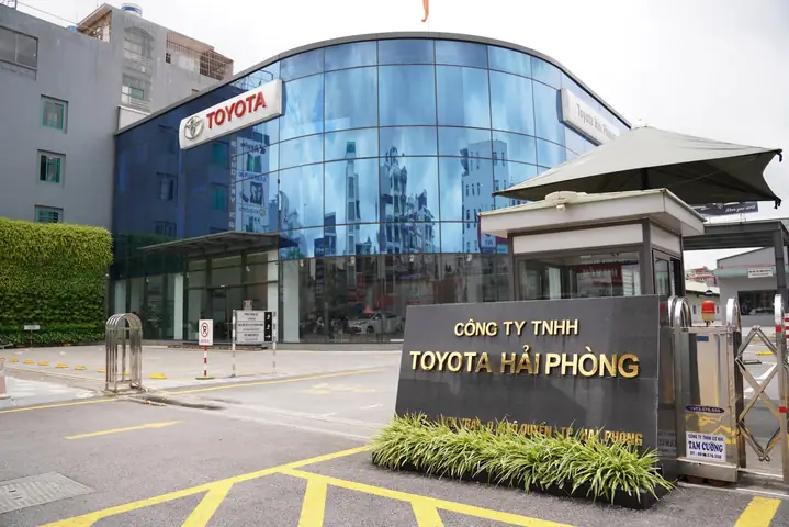 Công Việc Thiết Kế Marketing Tại Toyota Nankai