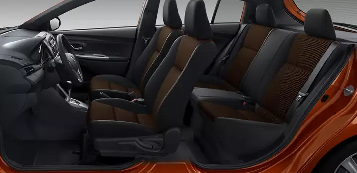 Ddasnh Gias Xe Toyota Yaris 2017