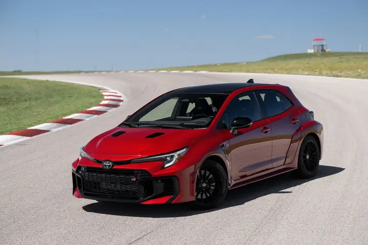 Declining Market In Uk And Europe Of Toyota Declining Market In Uk And Europe Of Toyota
