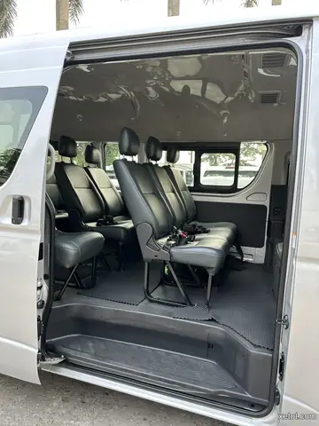 Do Choi Xe Toyota Hiace 16 Cho Do Choi Xe Toyota Hiace 16 Cho