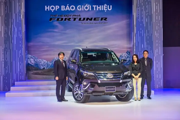 Doanh So Ban Ra Cua Toyota Nam 2016