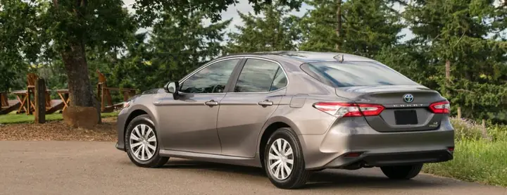 Does 2019 Toyota Camry Have Apple Carplay