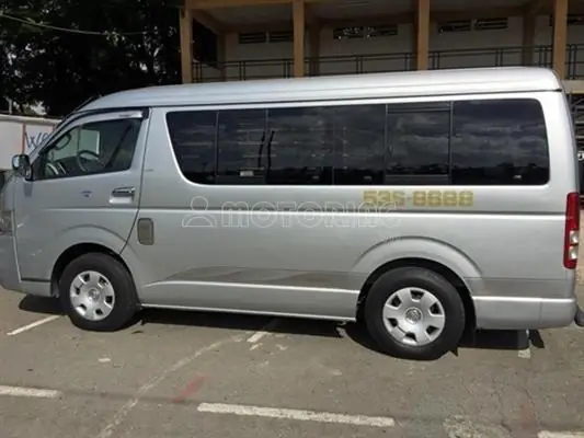 Dong Xe Toyota Hiace Super Wagon Xăng 10 Chỗ Dong Xe Toyota Hiace Super Wagon Xăng 10 Chỗ
