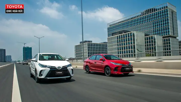 Dung Tích Bình Xăng Xe Ô Tô Toyota 12 Chỗ Dung Tích Bình Xăng Xe Ô Tô Toyota 12 Chỗ
