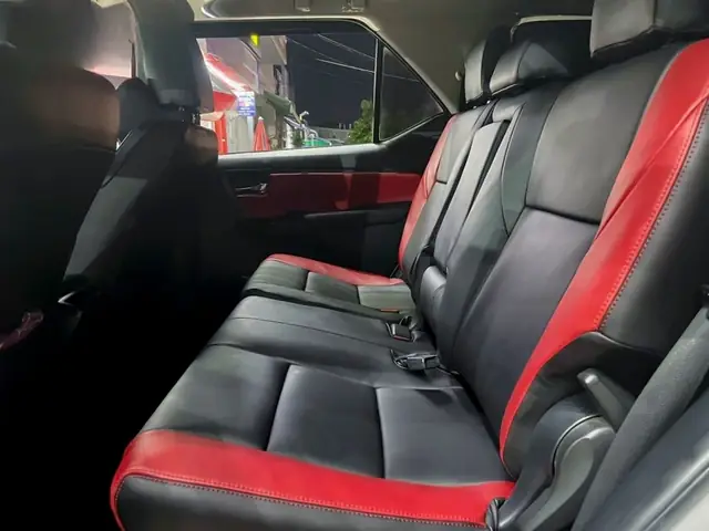 Ghế Ngồi Của Xe Toyota Fortuner Ghế Ngồi Của Xe Toyota Fortuner