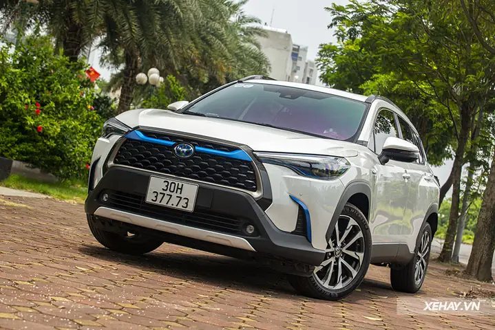 Giá Áo Đuôi Xe Ô Tô Toyota
