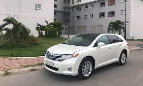 Gia Ban Toyota Venza Tai Viet Nam