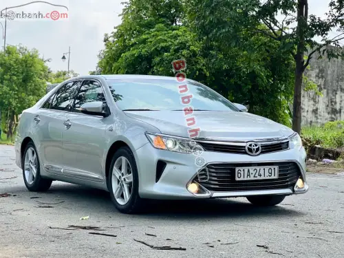 Giá Bán Xe Toyota Camry 2.5 Q Đời 2015