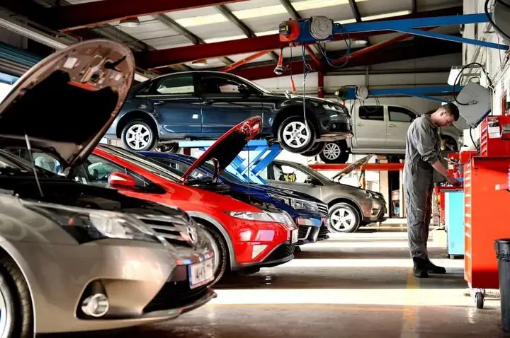 Gia Bao Duong Xe Oto Toyota