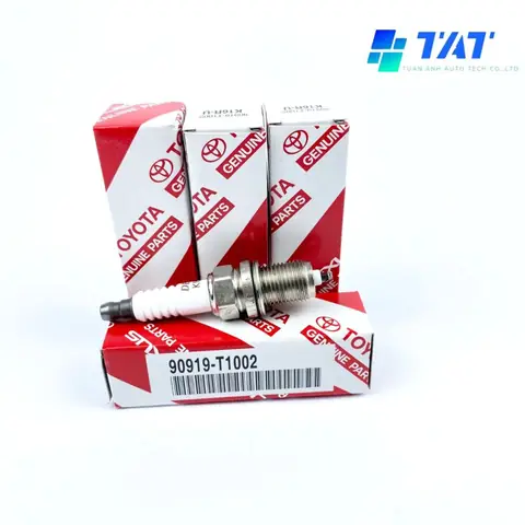 Gia Bugi Xe Toyota Altic 2013