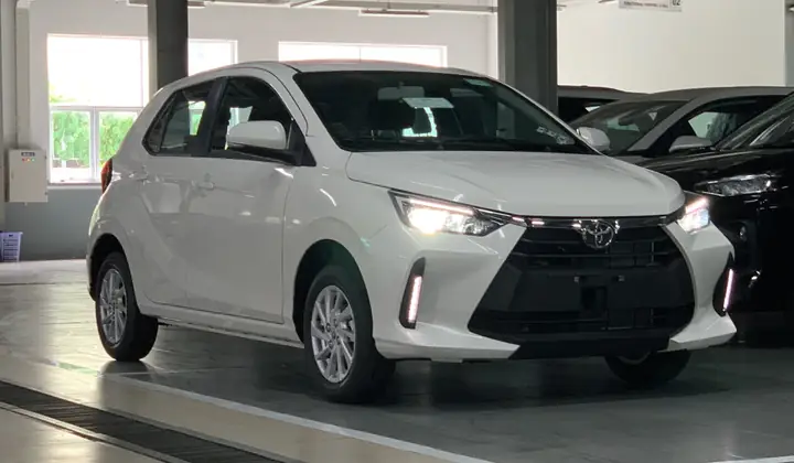 Giá Các Loại Xe Ô Tô Nhỏ Của Toyota