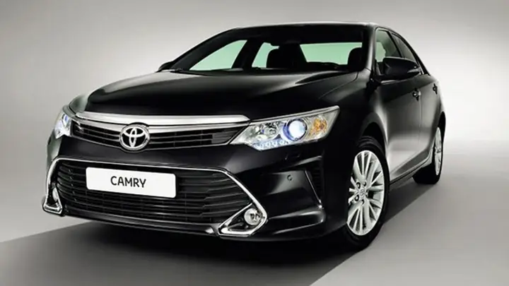 Giá Của Xe Oto Toyota Camry Năm 2015