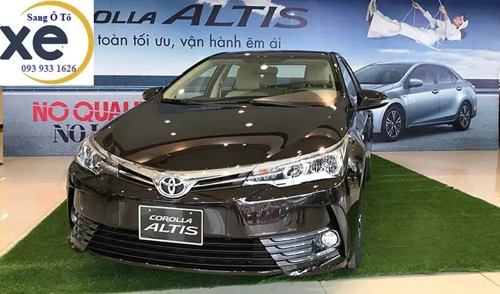 Giá Kính Chắn Gió Xe Toyota Altis
