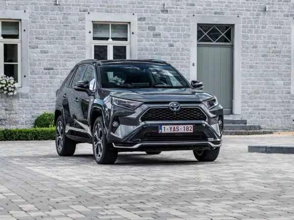 Gia Lan Banh Cua Toyota Rva4