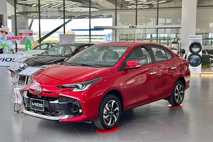 Giá Lăn Bánh Tháng 12 2019 Xe Toyota Viosg 1.5
