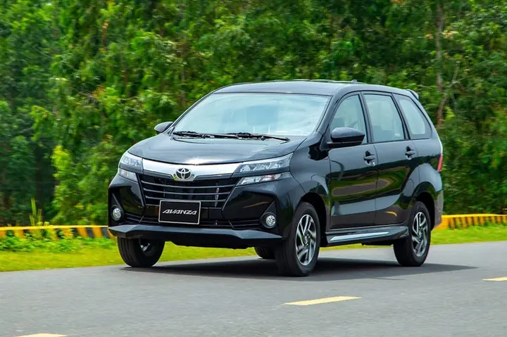 Giá Lăn Bánh Xe Toyota Avanza 2019