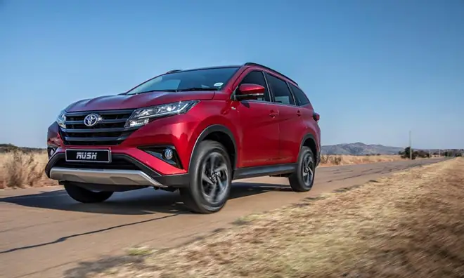 Giá Lăn Bánh Xe Toyota Rush Tháng 11 2019