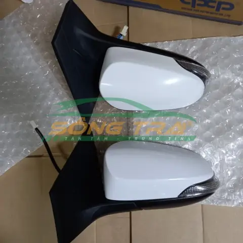 Gia Lap Guong Chieu Hau Tu Gap Hang Toyota Gia Lap Guong Chieu Hau Tu Gap Hang Toyota