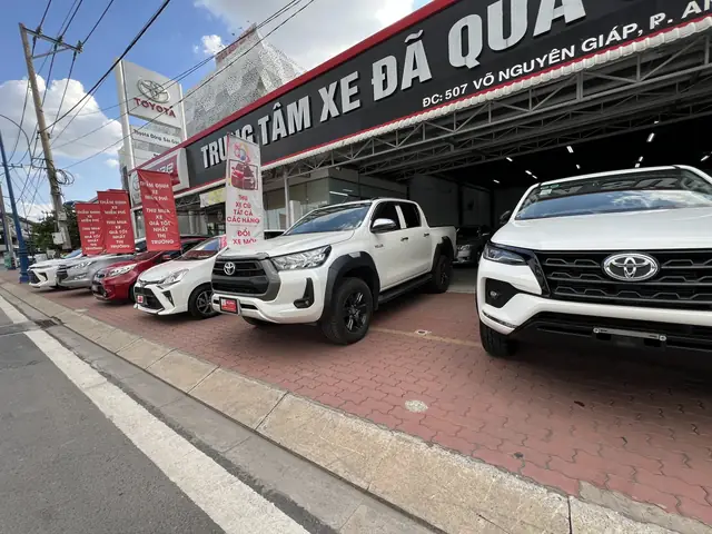 Giá Ô Tô Toyota Cũ Sài Gòn