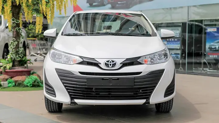 Giá Ô Tô Toyota Tháng 8-2019