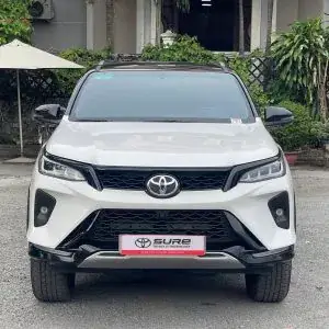 Giá Toyota Fortuner 2.4 4 2 Mt 981.000.000 Vnđ Giá Toyota Fortuner 2.4 4 2 Mt 981.000.000 Vnđ